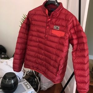 Pullover puffy jacket